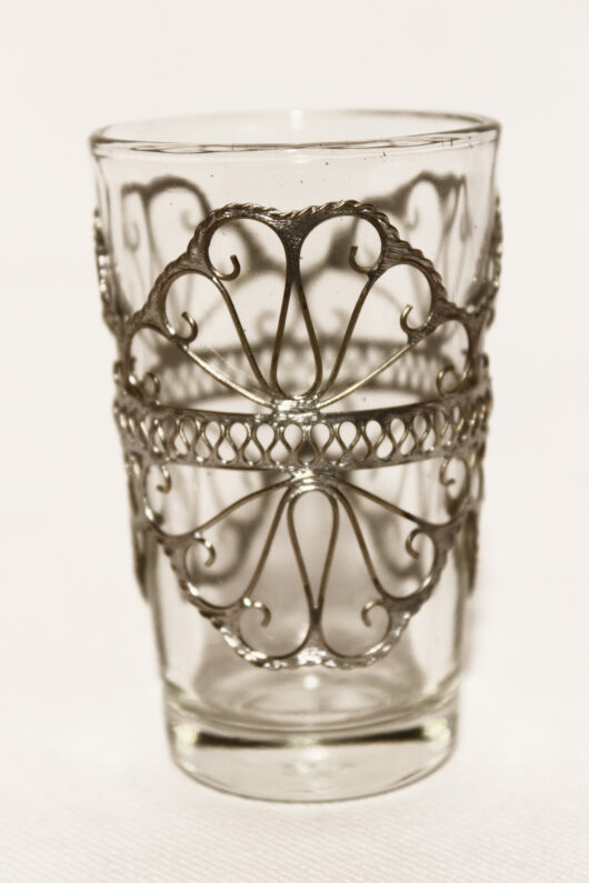 Orient Teeglas Yemina: Erhältlich im Onlineshop von El-Fesi/Oriental Art Decor - Orientalisches Teezubehör.